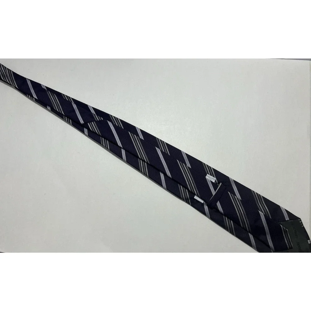 Giorgio Armani Men's Purple Striped Necktie 100% Silk Made In Italy 59.5